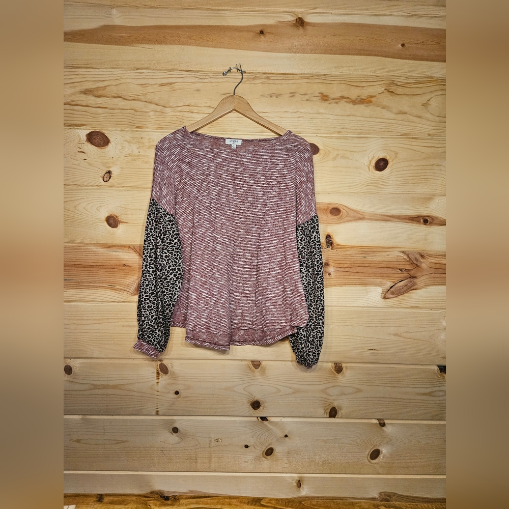 Umgee Wine Colored With  Leopard Print Blouse Size S